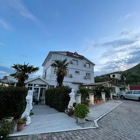 Hotel Fantazia 4*